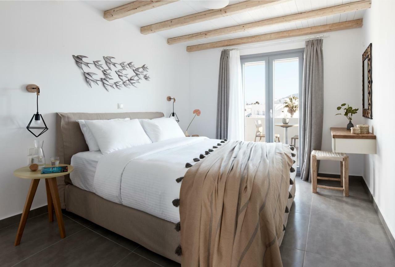 Pnoi Luxury Suites Karterados  Luaran gambar