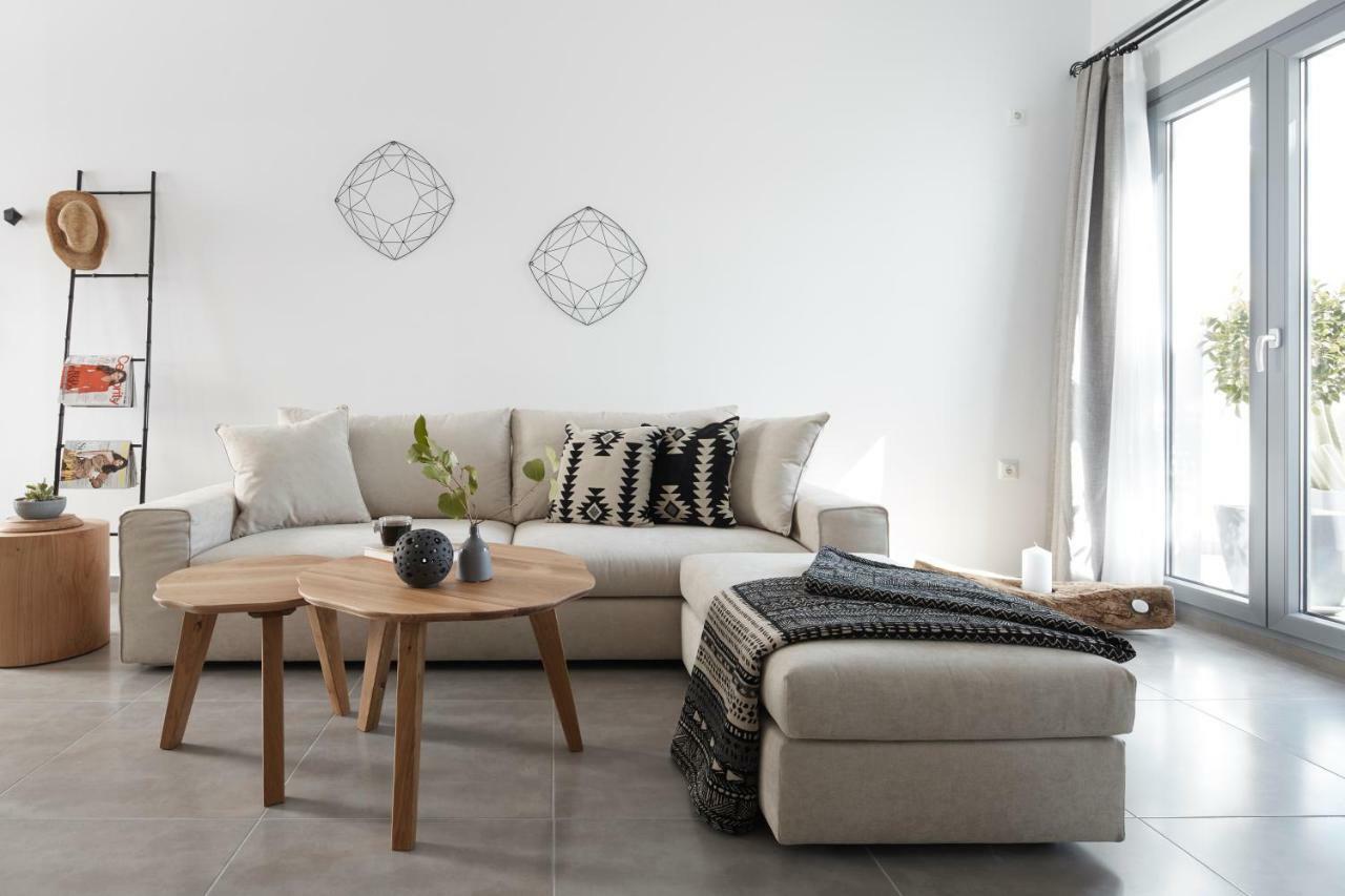 Pnoi Luxury Suites Karterados  Luaran gambar